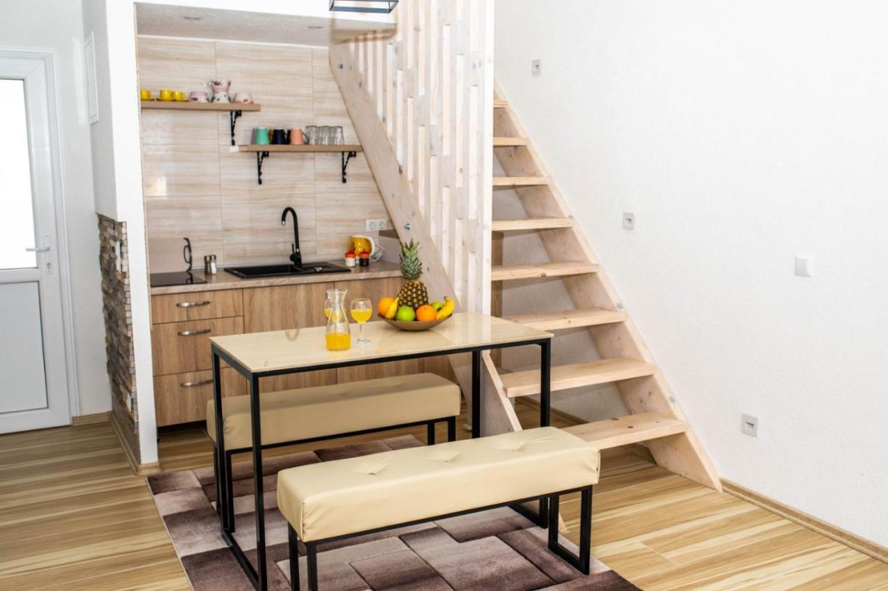 Apartman Uno Яйце Екстер'єр фото