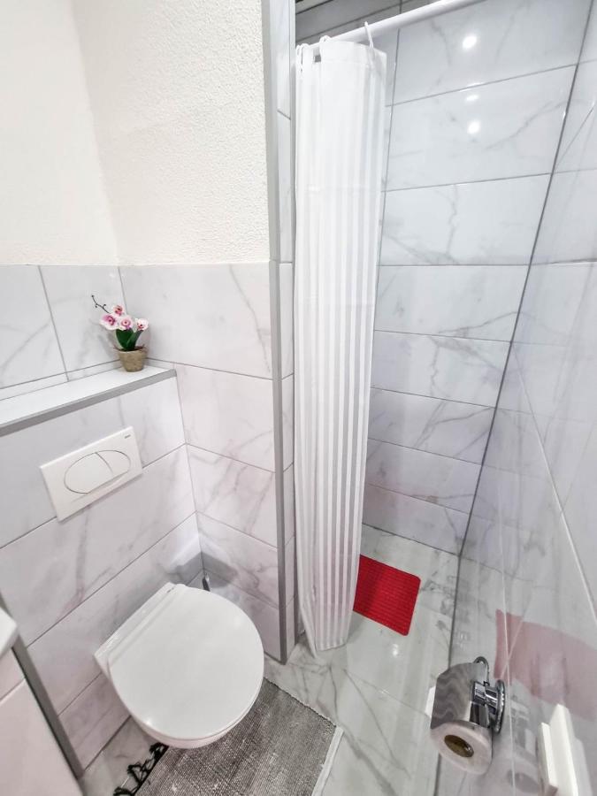 Apartman Uno Яйце Екстер'єр фото